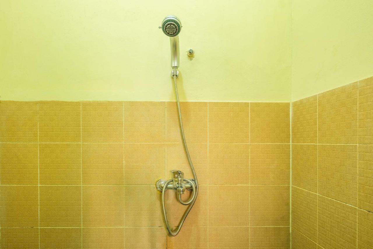 סוקאבומי Oyo 951 Cempaka Ratu Beach Resort מראה חיצוני תמונה